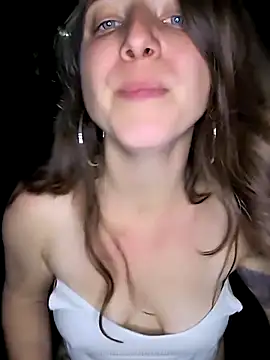 VelvetHalo's cam snapshot