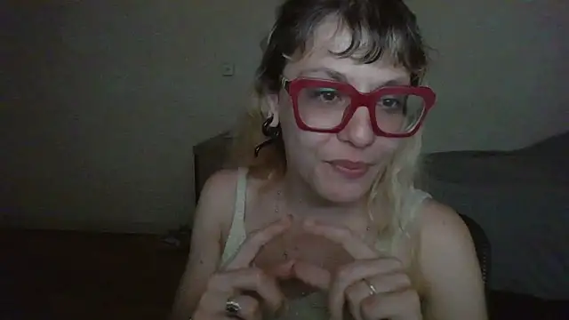 BlondieTami's cam snapshot