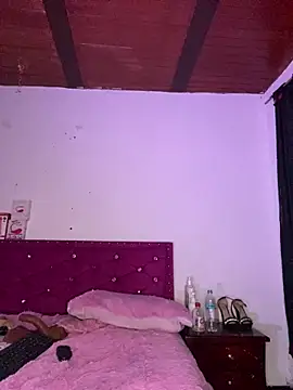 AnnaHot-'s cam snapshot