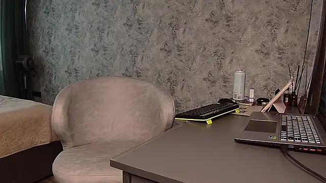 eelizabeth's cam snapshot