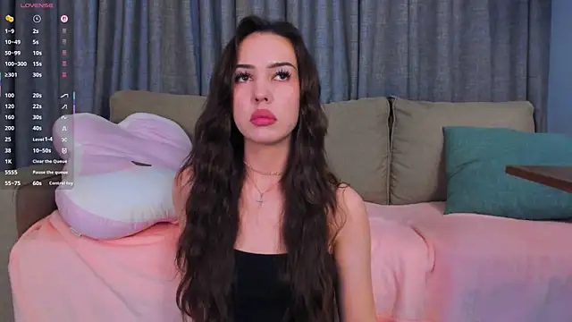 AliceCloudy live sex cam