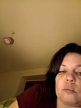 EdgedSleeve live sex cam