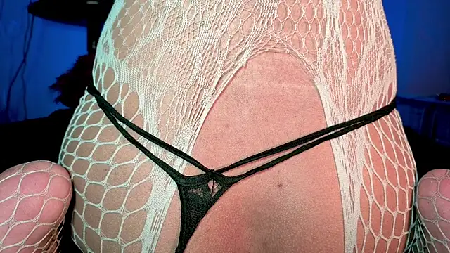 SEXYTRAV18 live sex cam