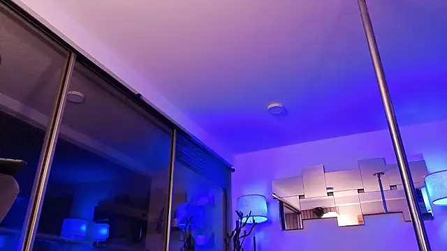 mandi4pole_ live sex cam