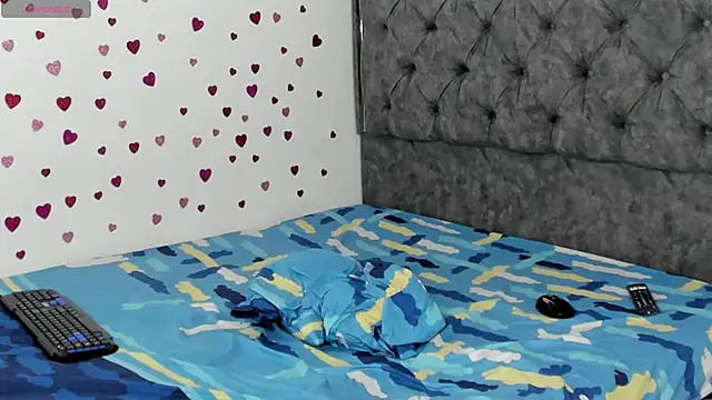 Scorpion_Horny live sex cam