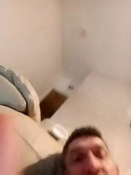 SPUNK-EVERYWHERE live sex cam