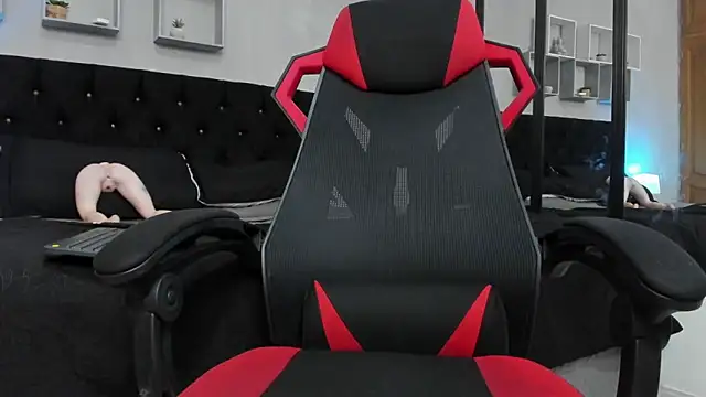 tyler_hank01 live sex cam