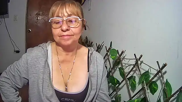 nicoltatiana_'s cam snapshot