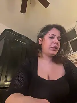 holyeroticss live sex cam