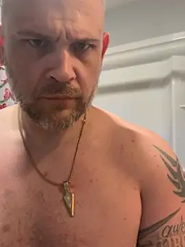 Toofst2furious99 live sex cam