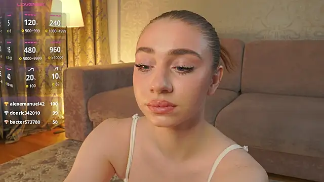 EadlinGillim live sex cam