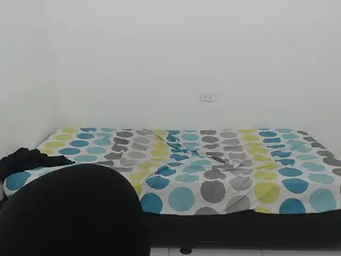 estefania224 live sex cam