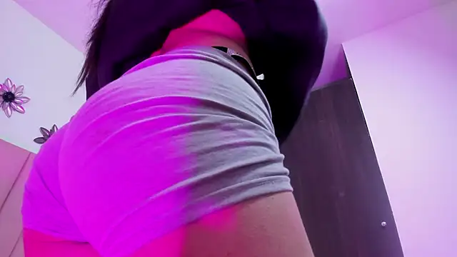 Kim_Luna1 live sex cam