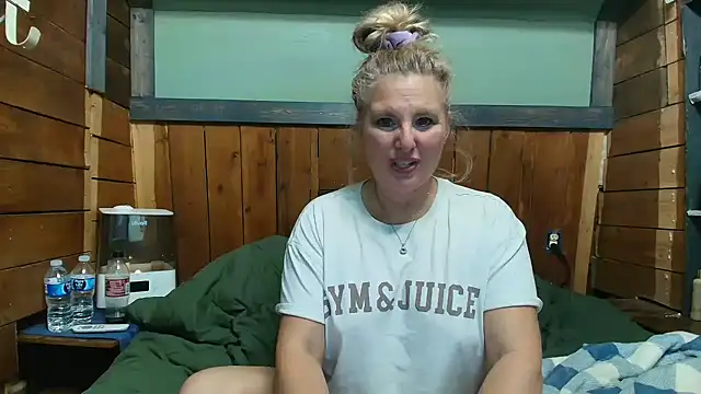 lisaxlovexxx live sex cam