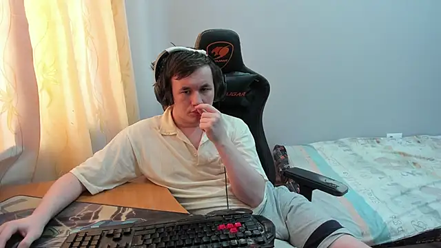 iliaskrislove live sex cam