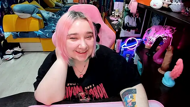 Softie_Sofy live sex cam