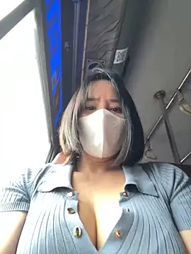 May-Squirt live sex cam