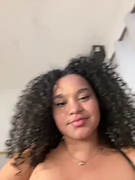 Lucy_wilson5 live sex cam