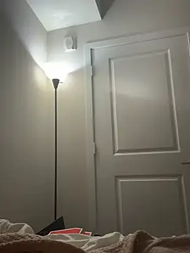 makeherfeelg's cam snapshot