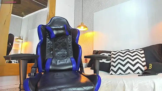 Dusan_Grey77's cam snapshot