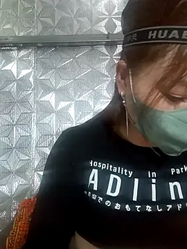 nat-tri's cam snapshot