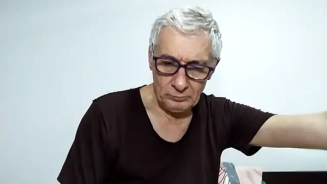 BIGUNCUTHARDCOCK's cam snapshot