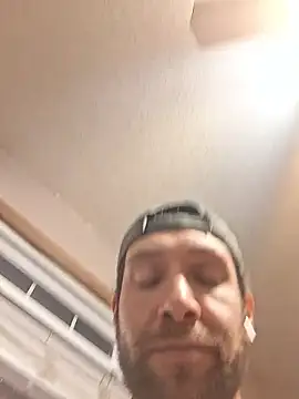 SmokingSloth live sex cam