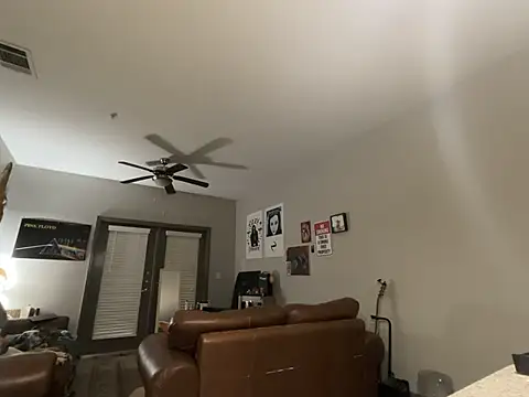 ash10alex's cam snapshot