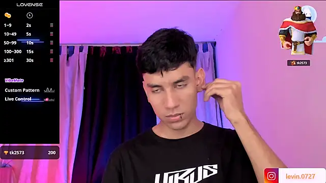 Damien_Howard's cam snapshot