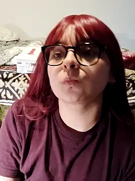 littlevalerie live sex cam