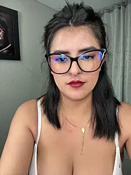 kim_zaratte live sex cam
