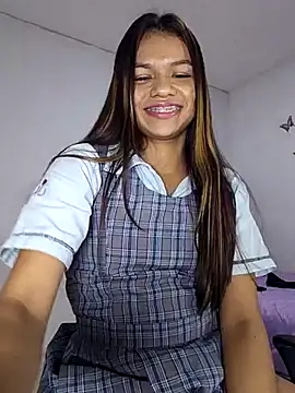 sophia_ramirez12 live sex cam