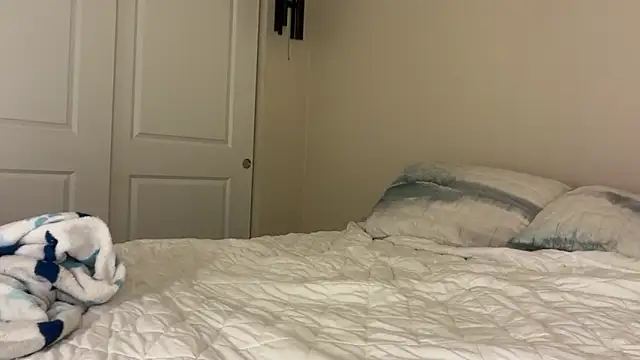 blondebunny999_999's cam snapshot