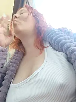 MiaKissy live sex cam