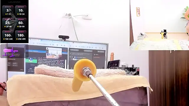 Paulina_Davis_ live sex cam