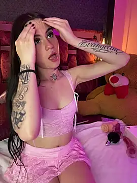 Veronicaa_lodge1's cam snapshot