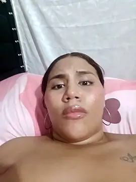 amandaa_21's cam snapshot