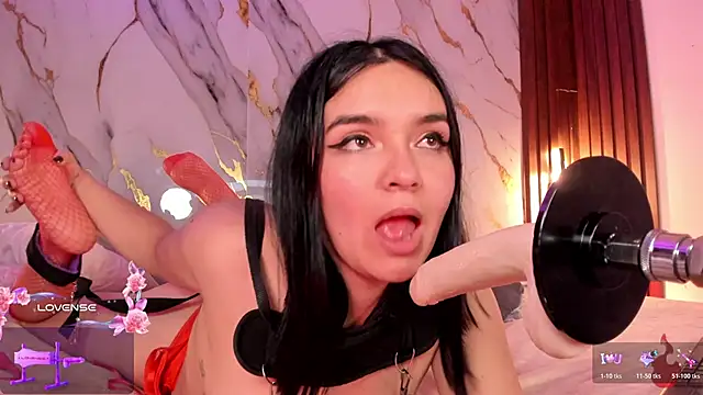 Mm0llylewis18's cam snapshot