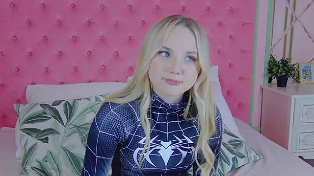 Sky_Cutie live sex cam