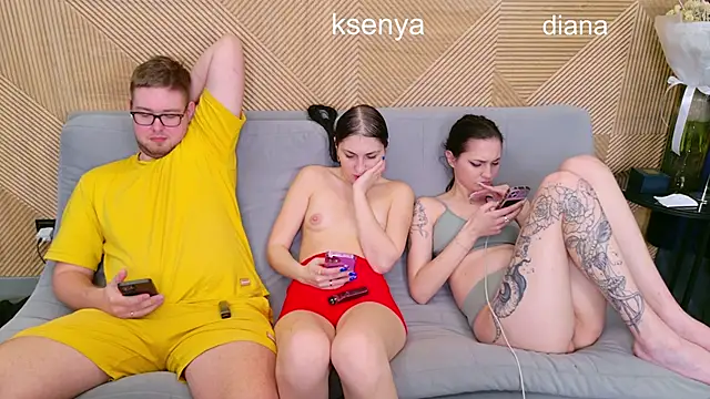 Ksenny live sex cam