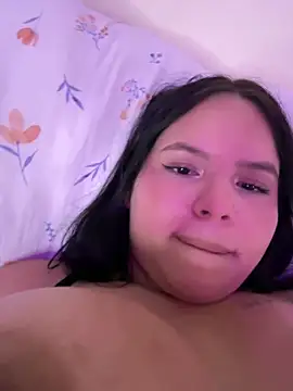 Madeli0217's cam snapshot