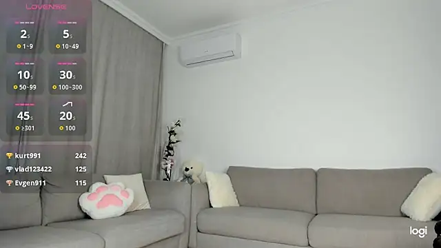 Neyanyam live sex cam