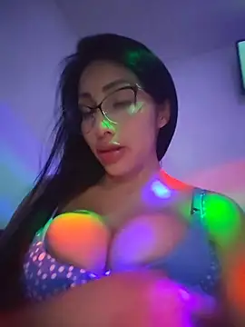 Isabellitasexi38 live sex cam