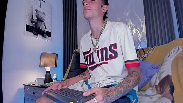 ELL_PBC's cam snapshot