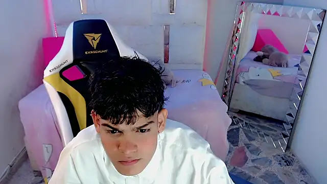 Lil_babyyy_ live sex cam