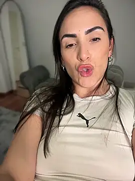 alessandra-a live sex cam