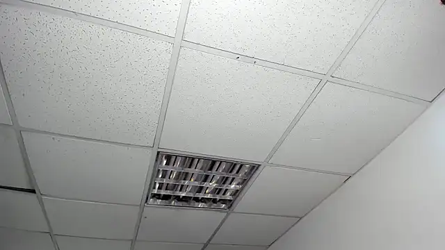 Aisha_hotts777 live sex cam