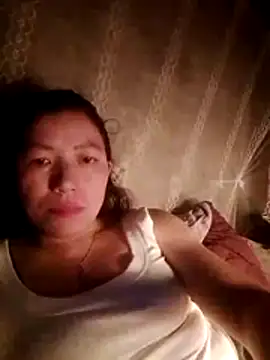 Kioen775 live sex cam