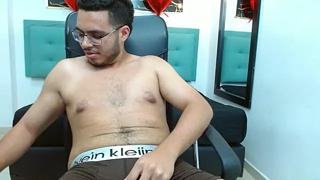 Trevor_Ash live sex cam