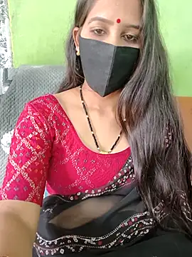 SareeQween143 live sex cam